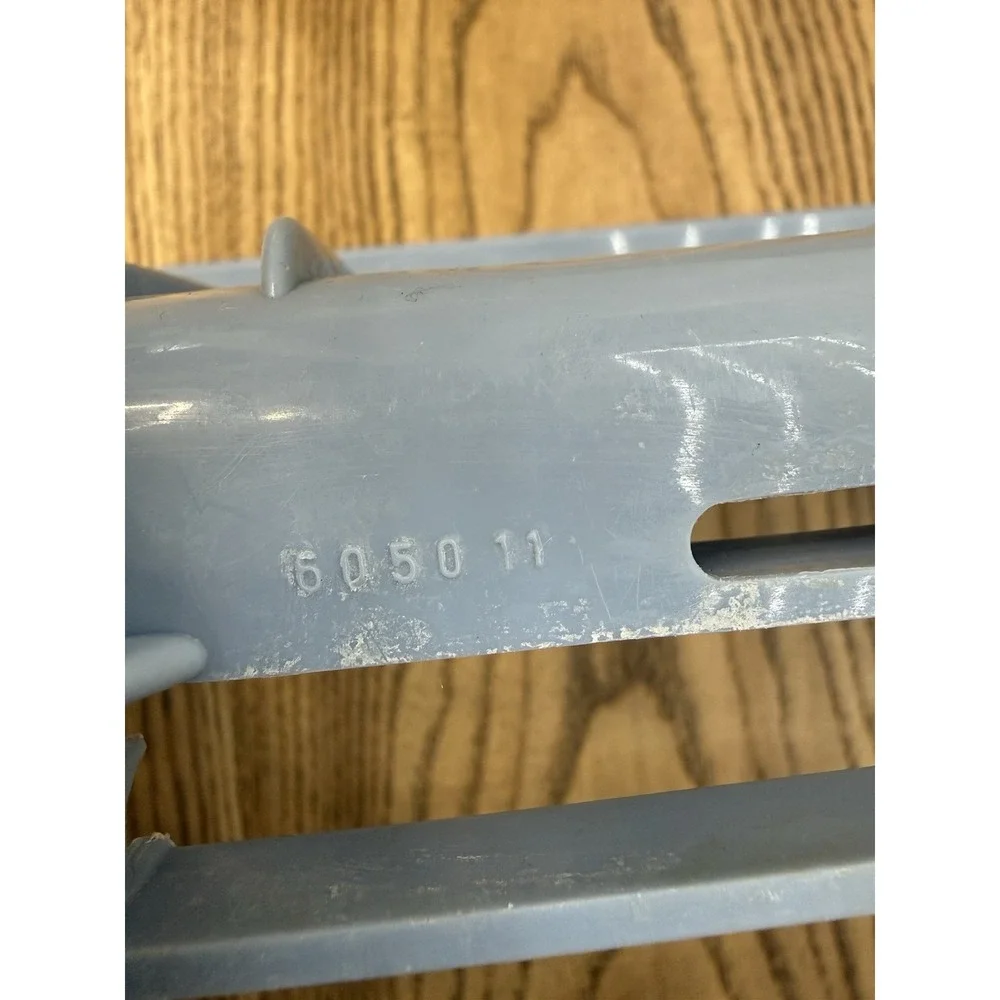 Vintage Rubbermaid Plastic Dish Drip Drying Rack Blue 14.5